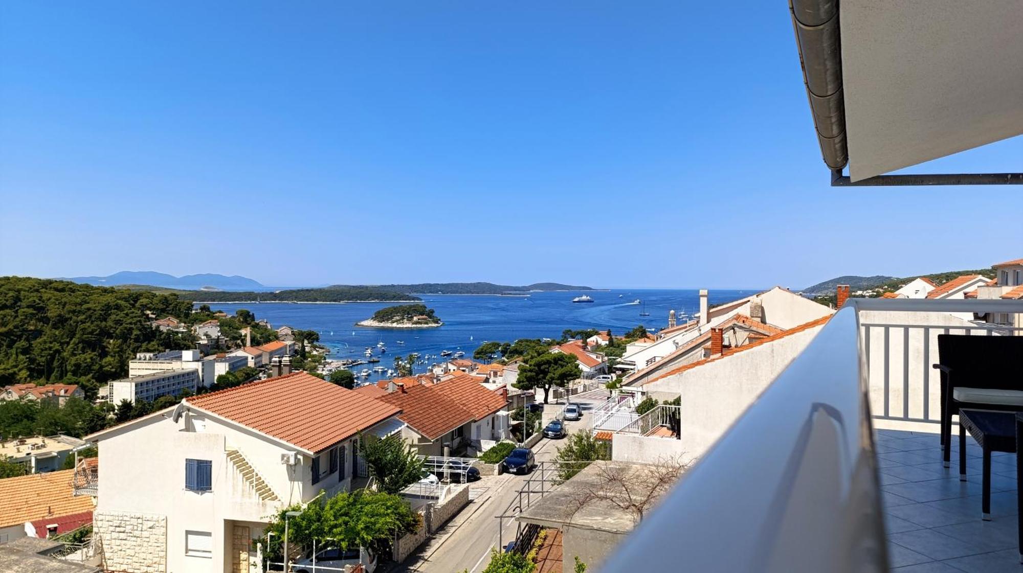 Apartments Slijepcevic Hvar Town Exterior photo